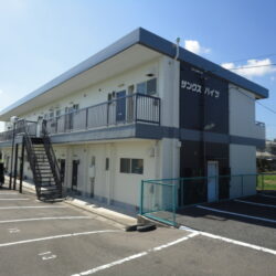 ＜無料Wi-Fi・キーレスで快適！＞サンクスハイツ  1号 3DK