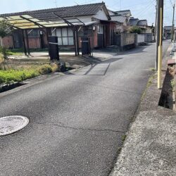 敷地南西側前面道路