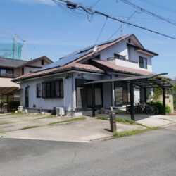 〈広々とした延床面積１５９．５㎡でスペースのゆとりが魅力〉沖代町売家
