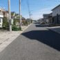 前面道路は広々していて、ガレージ等に入れやす。